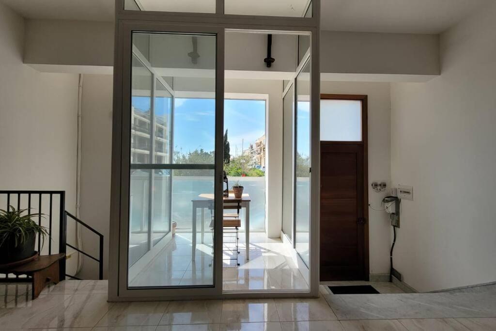 Luxury En-suite Double. Beach-house With Sea Views * Mellieha